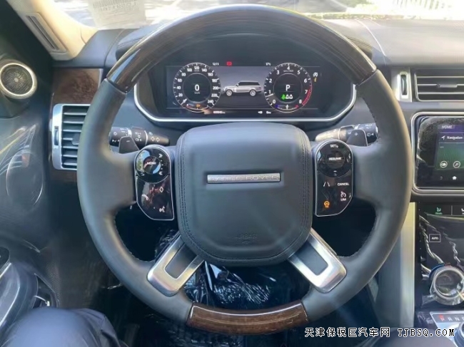 2020款路虎-揽胜3.0T -VOGUE加长汽油版港口促销中