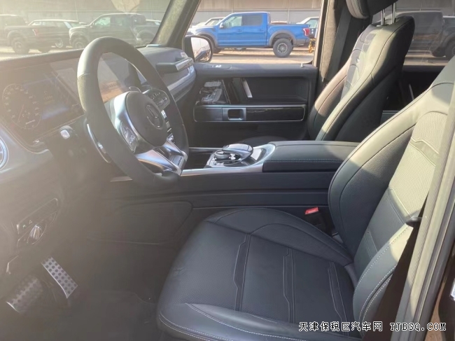 21款奔驰G63港口只需268万