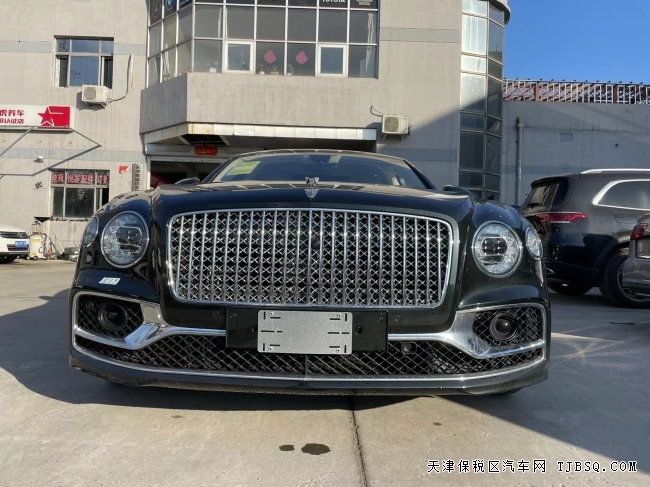 欧规宾利飞驰v8 尊贵不失动感  天津港口热卖中 345提车