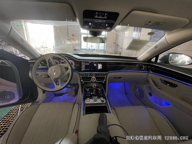 欧规宾利飞驰v8 尊贵不失动感  天津港口热卖中 345提车