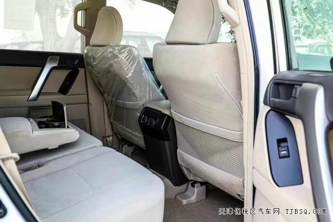 22款霸道2700国六港口预售中