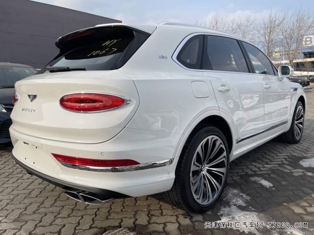 21款平行进口宾利添越V8 报价 配置