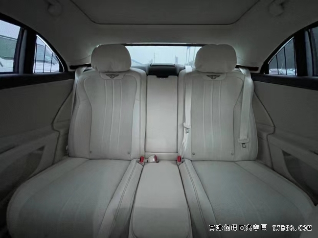 飞驰 21款 4.0T 五座 豪华王者座驾 天津港 心动价305万