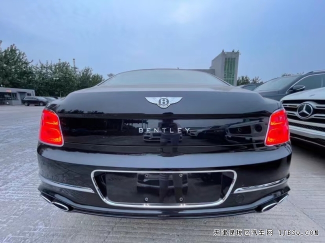 飞驰 21款 4.0T 五座 豪华王者座驾 天津港 心动价305万