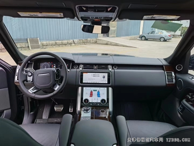 21款路虎揽胜3.0行政黑曜限量版 港口现车特价128万