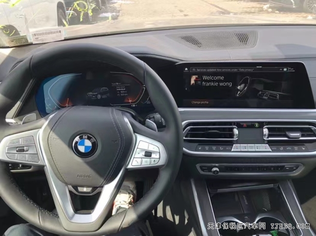 22款宝马X7港口甩卖中