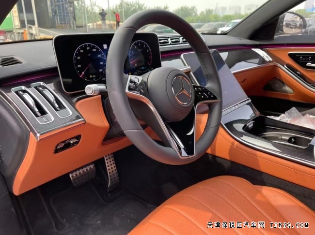 22款美版奔驰S500四驱长轴港口热卖中