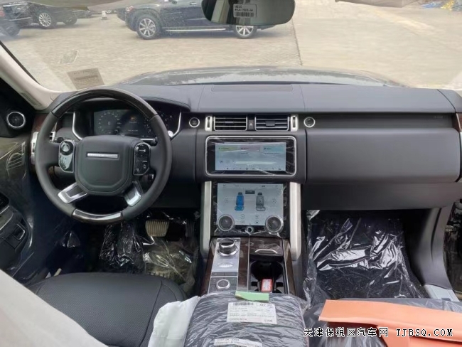 2020款中东版3.0汽油行政加长港口库存处理中