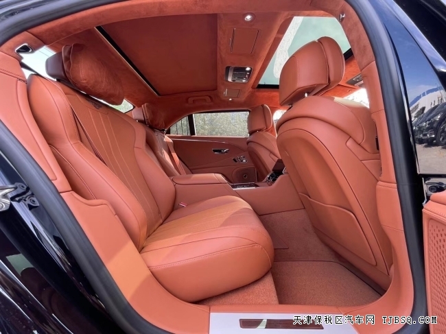 性价比最高的21款平行进口宾利飞驰4.0T 港口现车