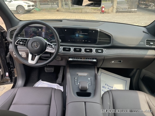 21款平行进口奔驰GLE450港口现车 配置齐全 价格优惠 