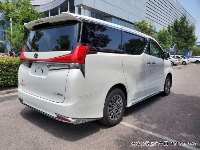 21款平行进口雷克萨斯LM300港口现车 售150万起