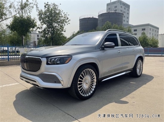 奔驰迈巴赫系列GLS600 v8 550匹马力超强动力