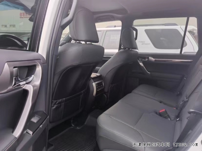 22款雷克萨GX460港口特价促销中 22款雷克萨GX460港口特价促销中