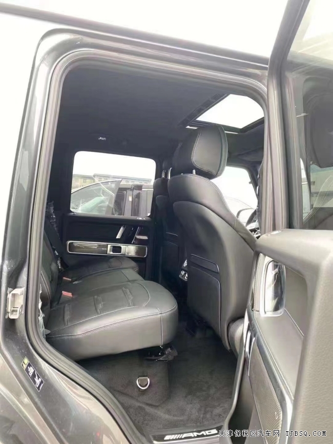 平行进口 21款墨版奔驰G63现车到店港口热卖268万