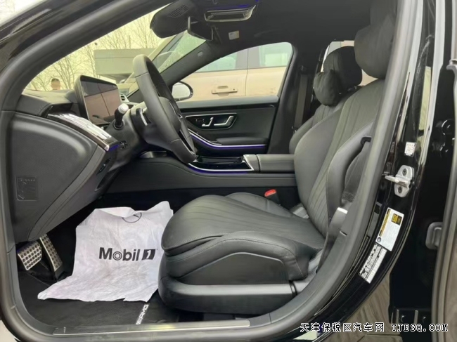  22款奔驰S500L美版3.0T运动版 港口现车特价仅售131万