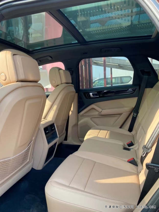 21款保时捷卡宴港口特价促销