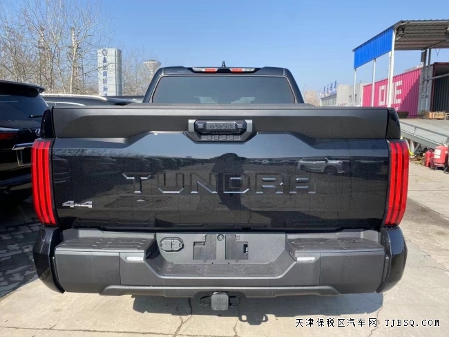 22款丰田坦途3.5T港口热卖中