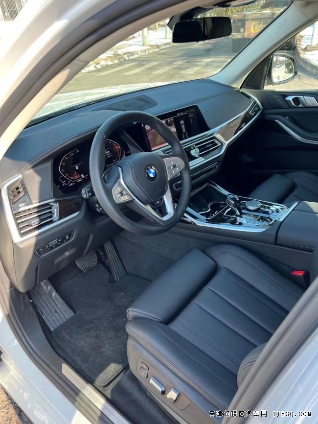 21款宝马X7天津港特价处理中 性价比最高的大型SUV 21款宝马X7天津港特价处理中 性价比最高的大型SUV