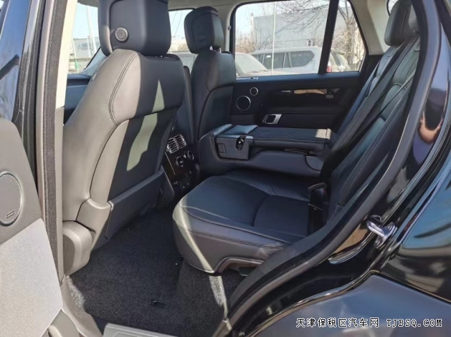 22款欧版路虎揽胜行政3.0汽油港口特价中