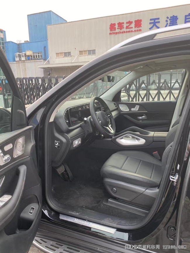22款墨版GLE450 sport 港口特价中 22款墨版GLE450 sport 港口特价中