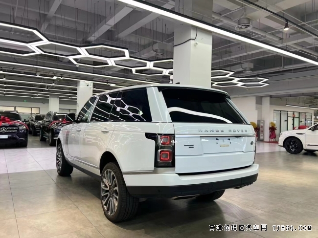 22款欧版汽油3.0创世加长港口特价中