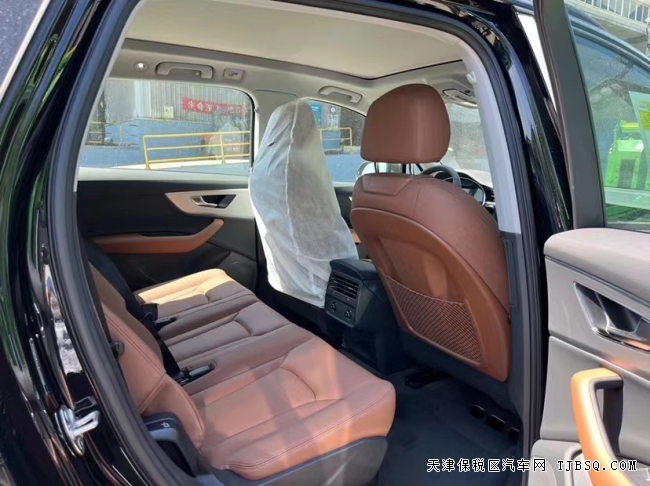 22款奥迪Q7港口现车热卖中 