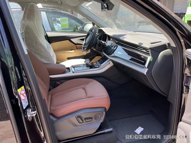 22款奥迪Q7港口现车热卖中 