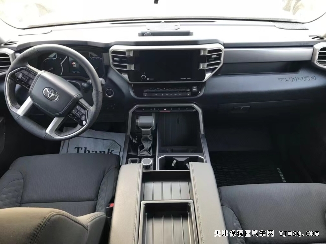 2022款丰田坦途SR5港口特价处理中