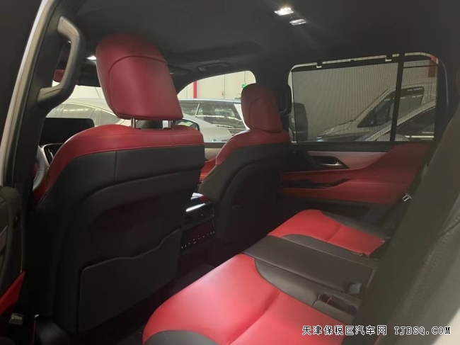 22款雷克萨斯LX600 F-SPORT港口现车热卖中
