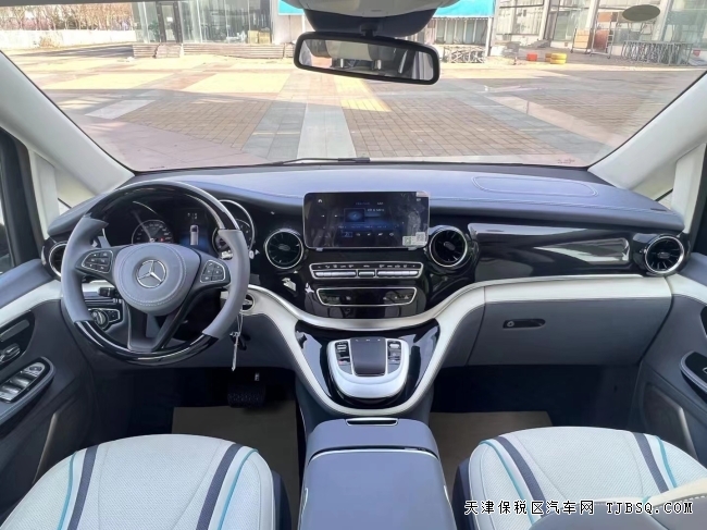 21款奔驰V250航者海‬荣耀版港口现车热卖中