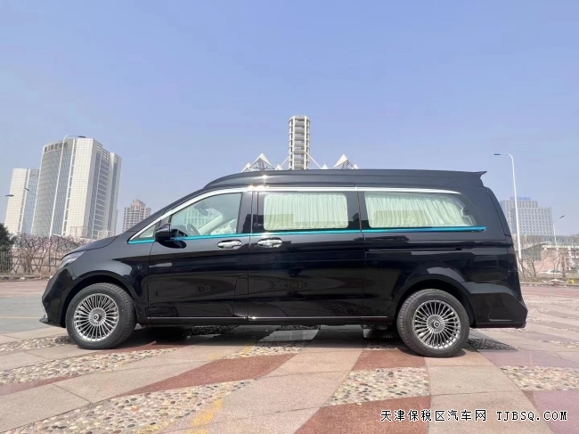 21款奔驰V250航者海‬荣耀版港口现车热卖中