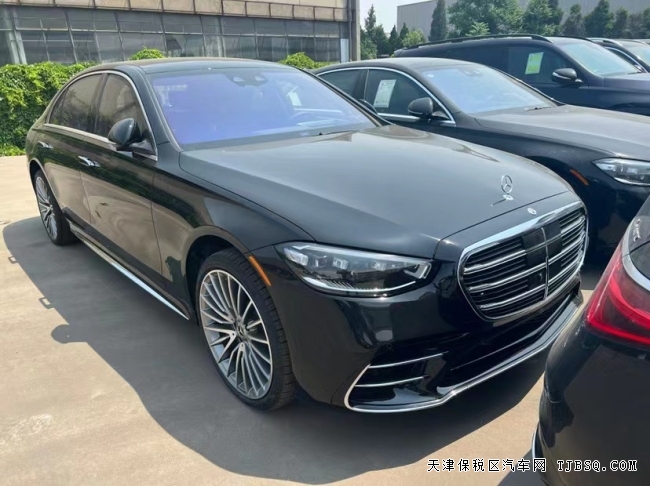 22款美规奔驰S500 港口特价处理中118.8万