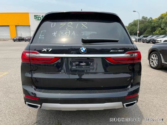 22款美版宝马X7港口特价处理中大型SUV