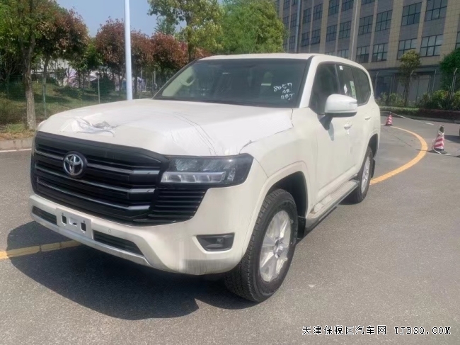 中东版22新款丰田兰德酷路泽LC300平行进口陆地巡洋舰特价