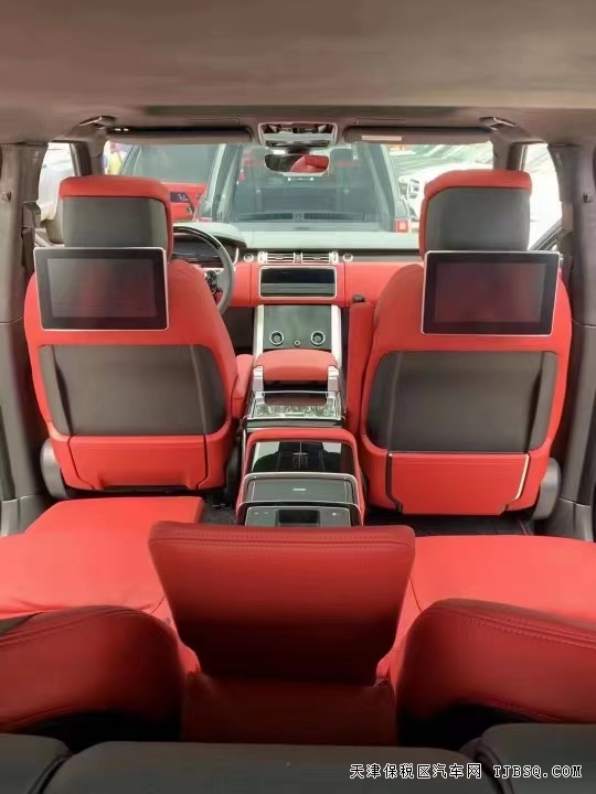 22款欧版路虎创世加长天津港口热卖中 只需175万