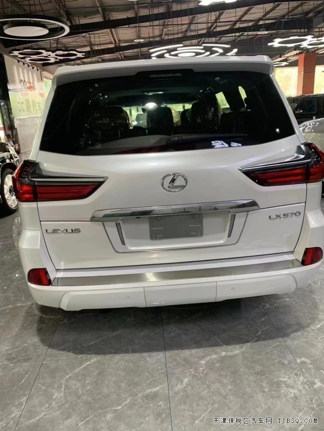 21款中东雷克萨斯570铂金版天津港口现车只需195万