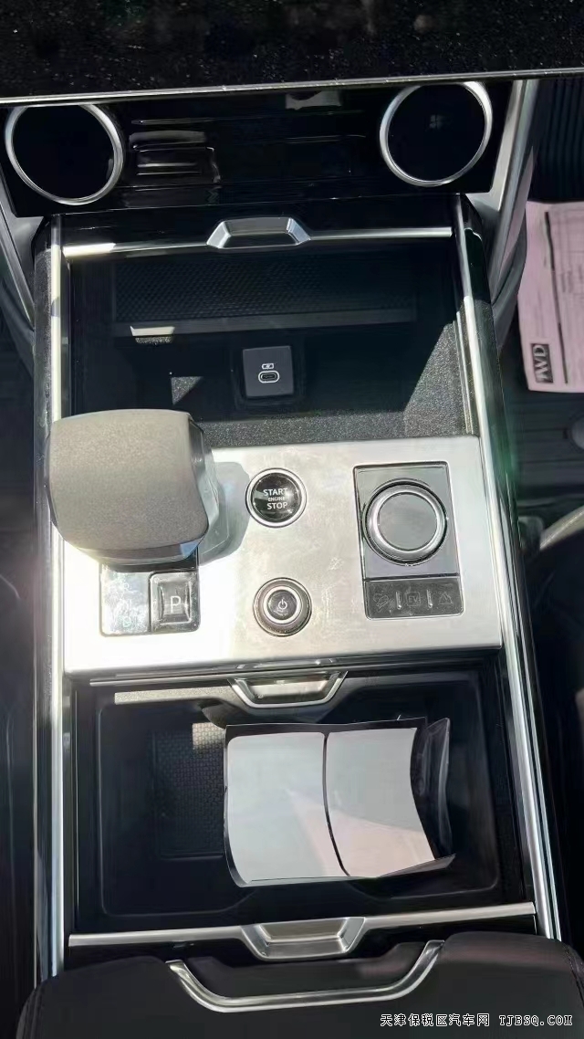 23款平行进口路虎揽胜行政创世现车到店港口热卖188万