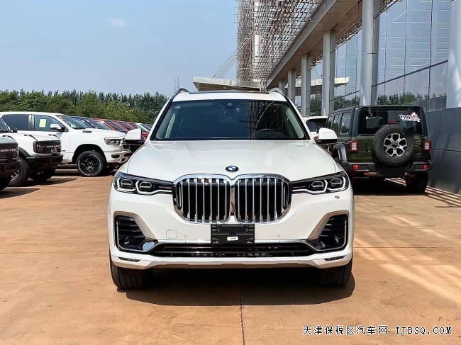 21款美规宝马X7 豪华7座天津港口现车热卖中