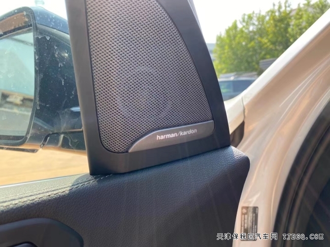 21款美规宝马X7 豪华7座天津港口现车热卖中