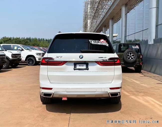 21款美规宝马X7 豪华7座天津港口现车热卖中