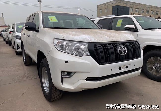 平行进口22款2.8T柴油版现车75万优惠精选