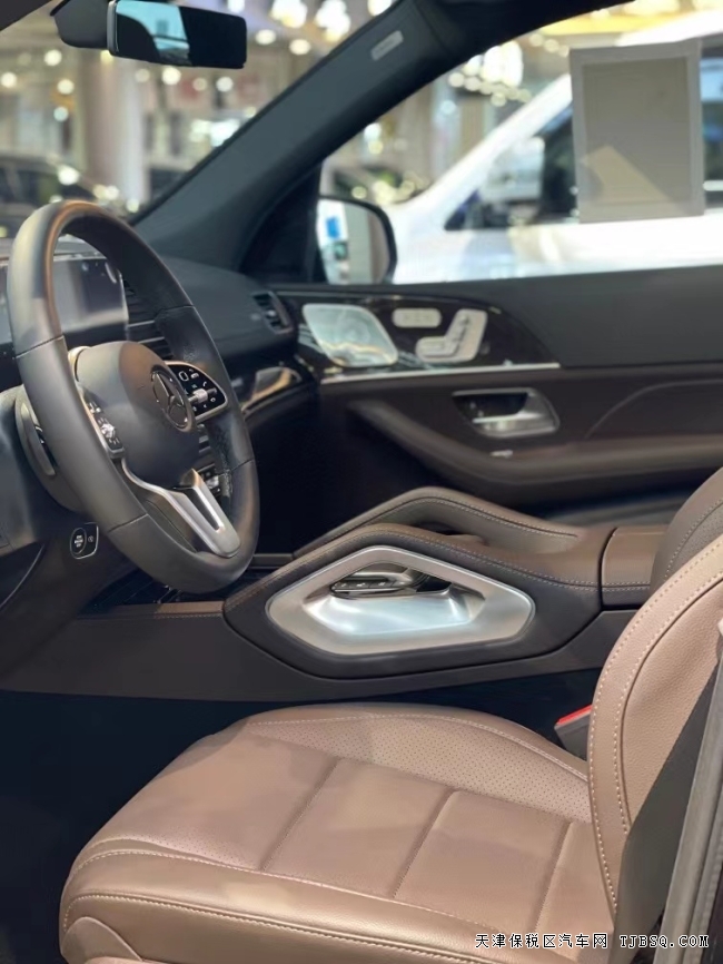 平行进口车22款奔驰GLS450现车到店颜色齐全港口热卖112万 平行进口车22款奔驰GLS450现车到店颜色齐全港口热卖112万