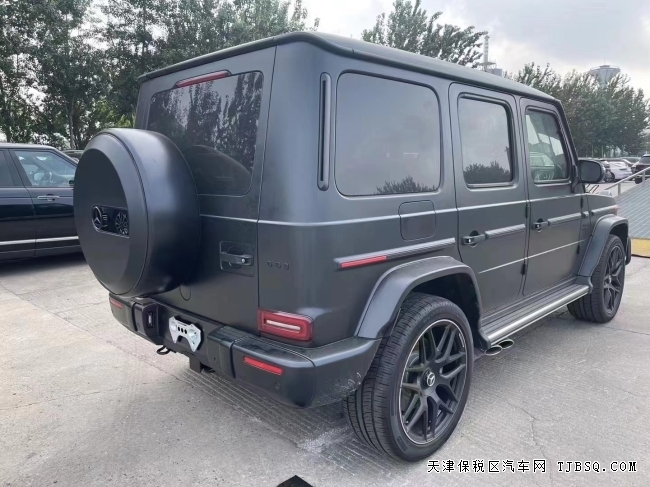 21款奔驰G63   平行进口车型 天津港口现车  