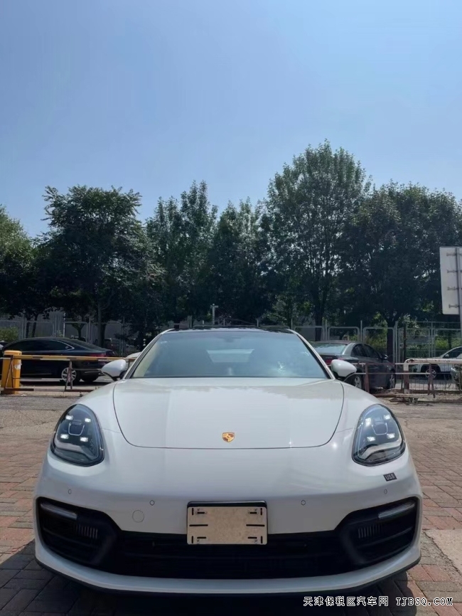 22款保时捷帕纳梅拉天津港口现车钜惠中 2.9T