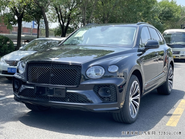 21款平行进口宾利添越稀缺白内  港口现车 手续齐全 