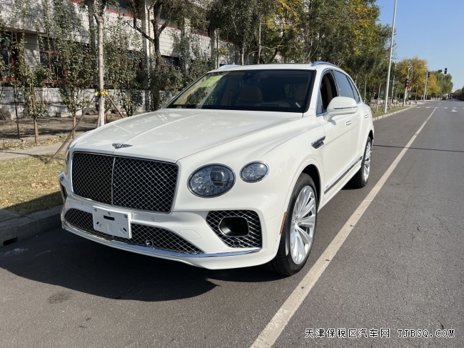 全天津最便宜的高配添越白色车身棕色内饰