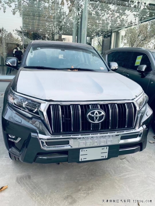 天津港平行进口 霸道2800 现车 天津港平行进口 霸道2800 现车