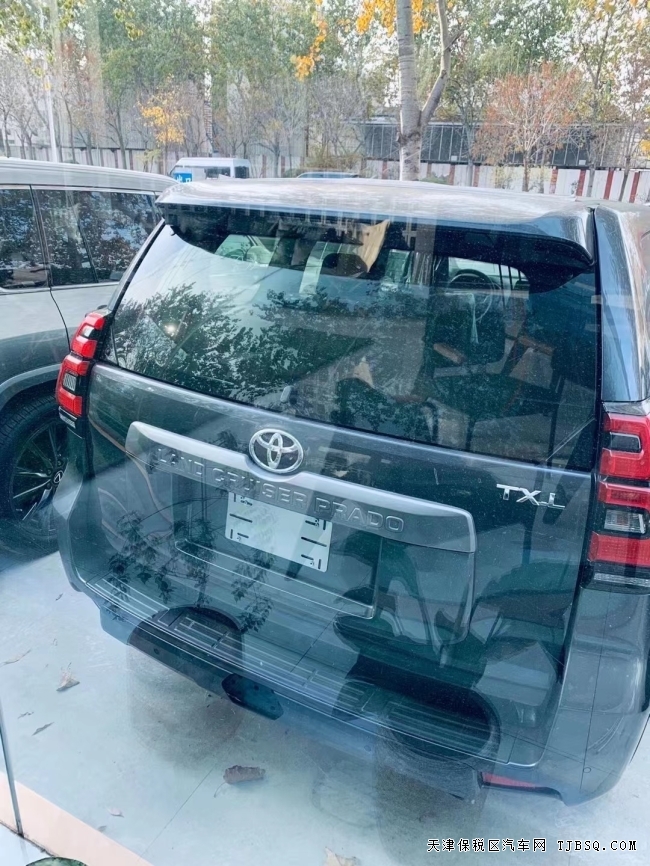 天津港平行进口 霸道2800 现车 天津港平行进口 霸道2800 现车