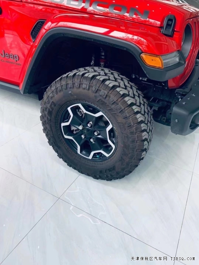 天津港平行进口 22款加版 角斗士罗宾汉