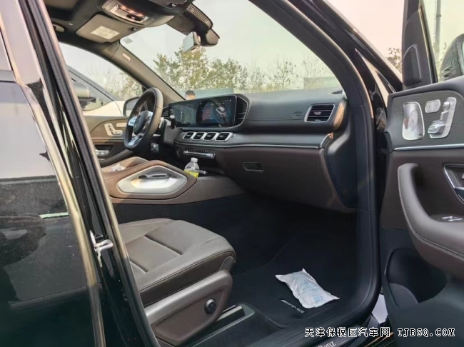 天津港最新消息22款美规奔驰GLS450现车热卖